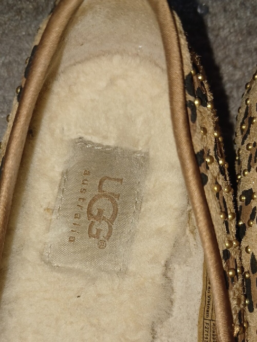 UGG Women's Leopard Print Slip-On Slippers in Tan - Picture 5 of 5